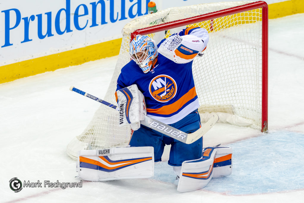 Dan Milstein on X: Ilya Sorokin signs contract extension with the New York  Islanders for 1 year for season 2020-2021  / X